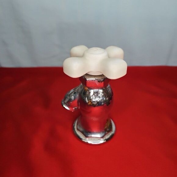 Avon Faucet Cologne Bottle Just A Twist Sweet Honesty VTG Silver Color Not Full - Picture 7 of 15